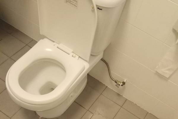 plumbing-choke-dw-move-out-cleaning-singapore