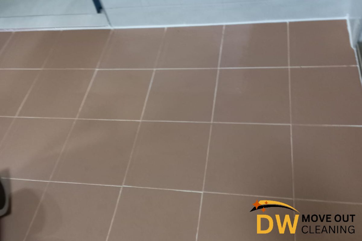 tile-floor-deep-cleaning-move-out-cleaning-singapore-hdb-choa-chu-kang-2 tile-floor-deep-cleaning-move-out-cleaning-singapore-hdb-choa-chu-kang-2