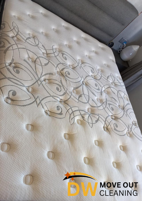 mattress-cleaning-dw-move-out-cleaning-singapore-hdb-queenstown-1