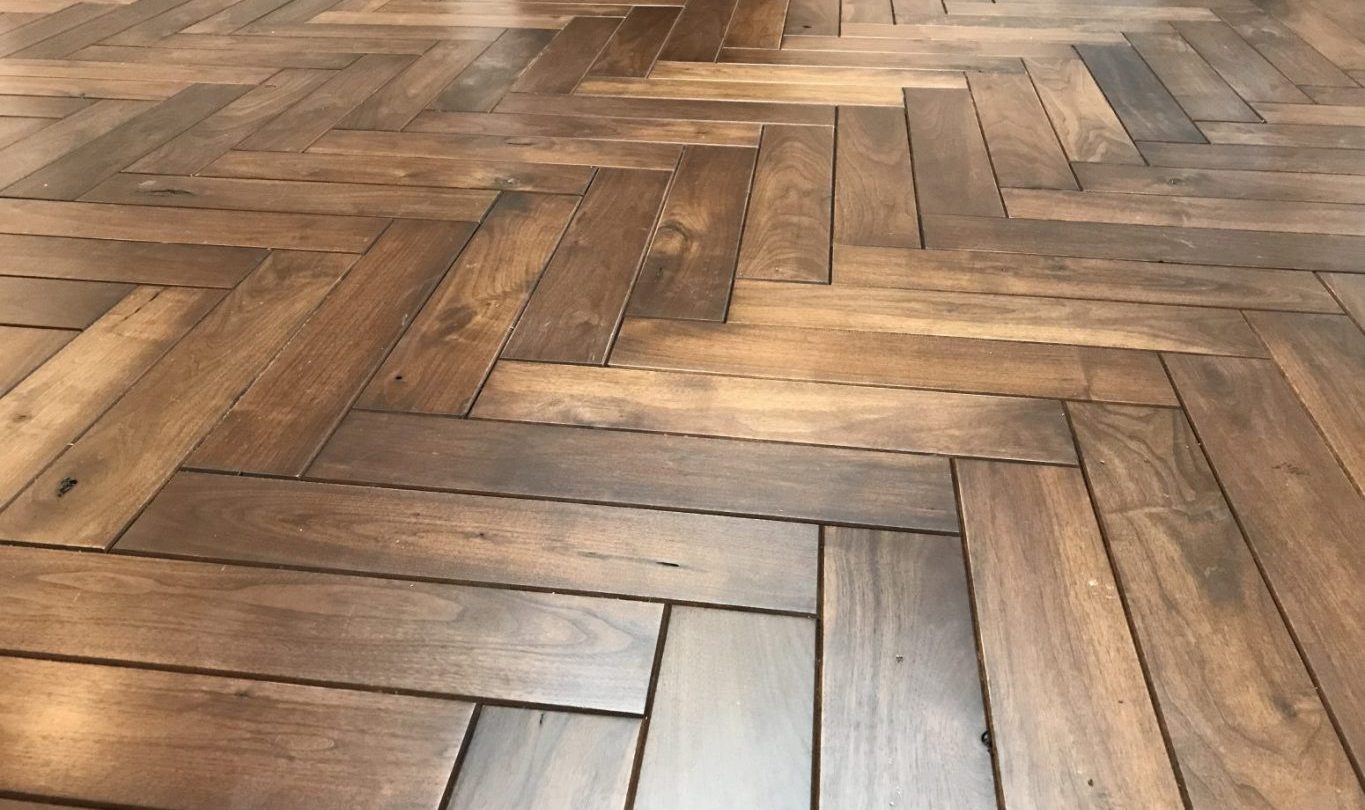 parquet-floor-dw-move-out-cleaning-singapore-1365x810