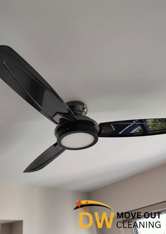 ceiling-fan-cleaning-service-dw-move-out-cleaning-singapore-hdb-yishun-1