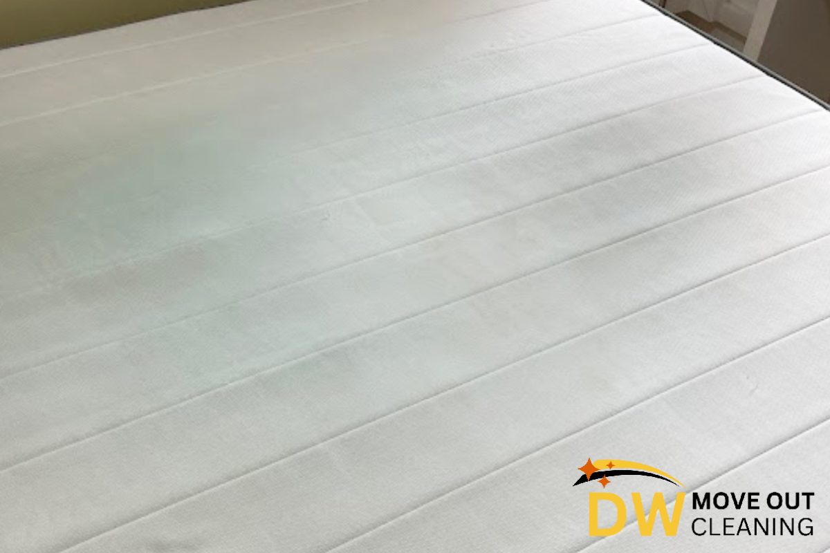 mattress-cleaning-service-dw-move-out-cleaning-singapore-hdb-toa-payoh-2